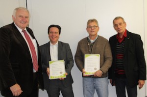 v. l.: Helmut Diener, Vorstand mobifair; Dr. Mario Mundorf Abteilungsleiter Personal u. Recht RVK; Erwin Jakobs, Prokurist und Geschäftsbereichsleitung Betrieb und Produktion RVK; Karl-Heinz Zimmermann, Geschäftsführer mobifair GmbH 